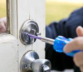 Independence MO Locksmith Store Independence, MO 816-282-2113 Independence MO Locksmith Store Independence, MO 816-282-2113 - 6-Lock-Change